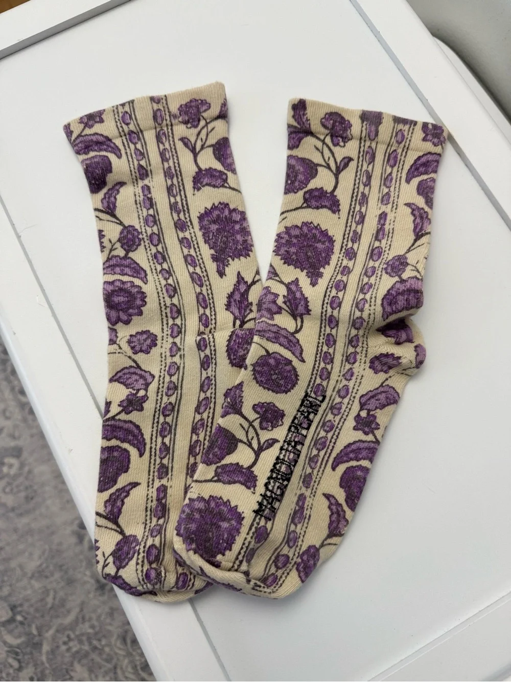 Magnolia Pearl socks